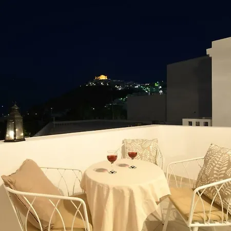 Gialos Beach Front Apartament
